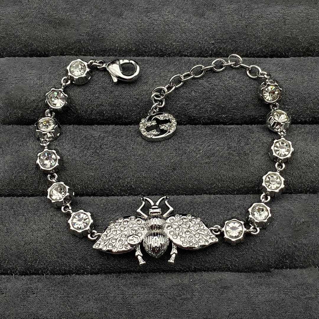 Double Gucci Interlocking Gucci Bee Crystals Bracelet