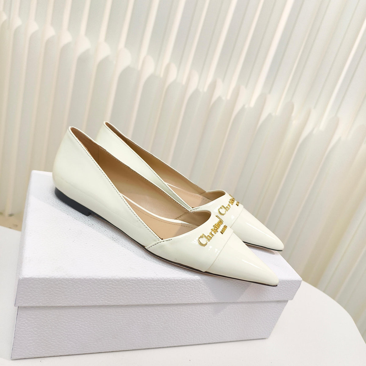 DIOR POINTED BALLET FLATS 25S IN CREAM WHITE GLOSSY LEATHER WITH GOLD HARDWARE