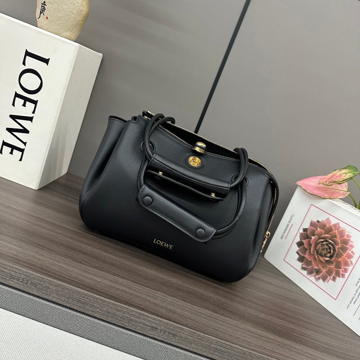 LOEWE 25S MEDIUM MADRID BAG 23 IN BLACK CALFSKIN GOLD HARDWARE