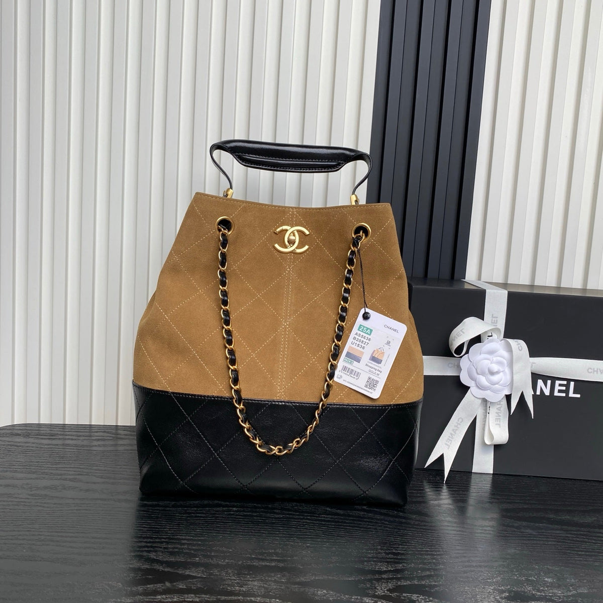 CHANEL 25S HOBO BAG 33 IN BROWN SUEDE AND BLACK CALFSKIN WITH GOLD HARDWARE