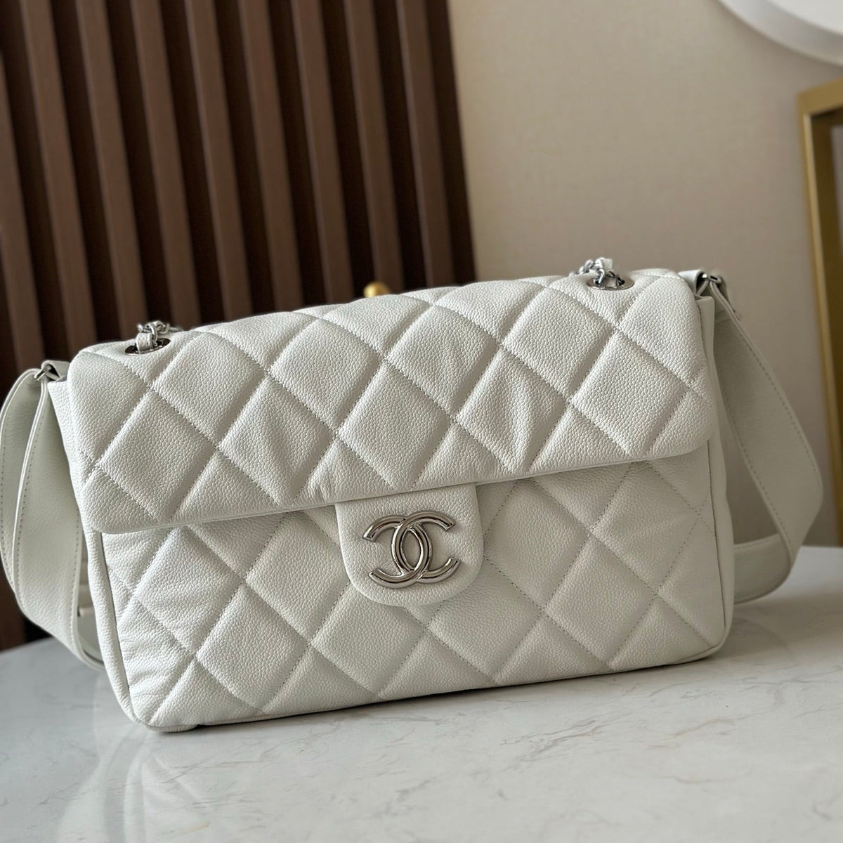 CHANEL 25S SHOULDER BAG 40 IN WHITE CAVIAR WITH SILVER HARDWARE