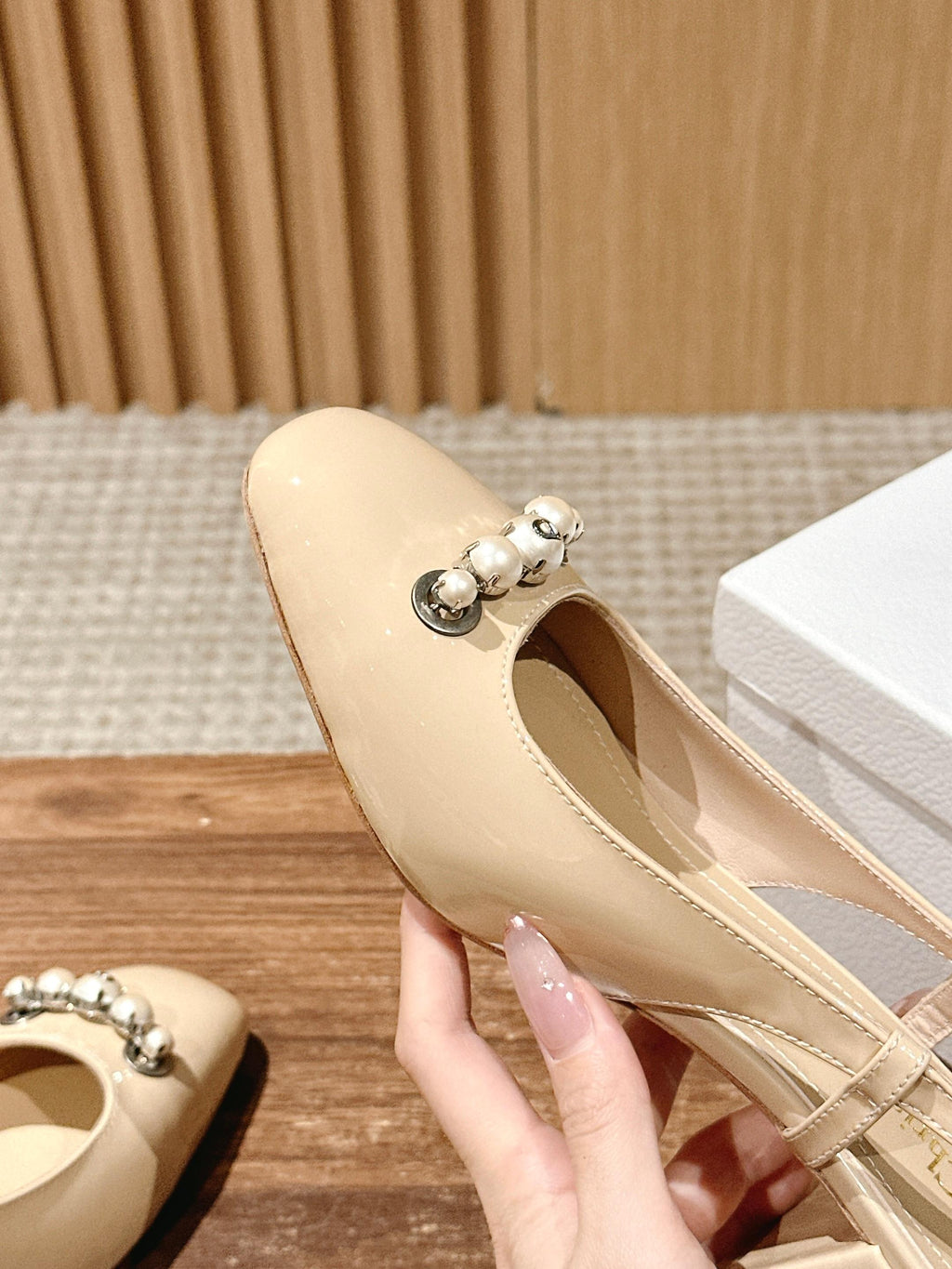 DIOR HIGH SLINGBACK 55 MM 25S IN BEIGE LAMBSKIN PEARL DETAILING